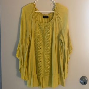 Melissa Paige yellow blouse